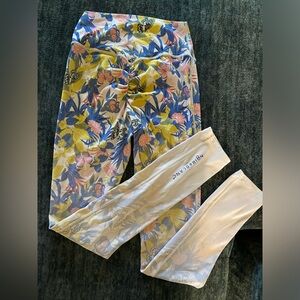 Medium super soft leggings